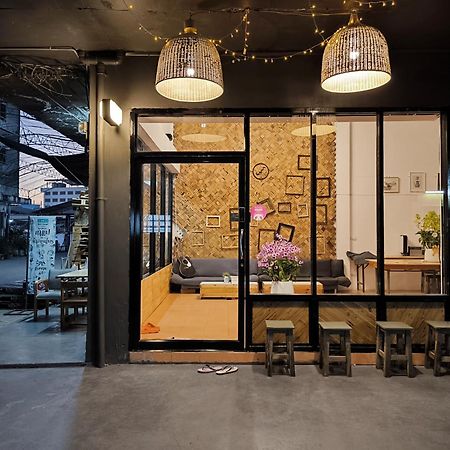 Youyen Hostel Бангкок Екстер'єр фото